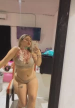 CAROLA, Escort en San Vicente