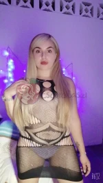 ANGI, Escort en San Carlos
