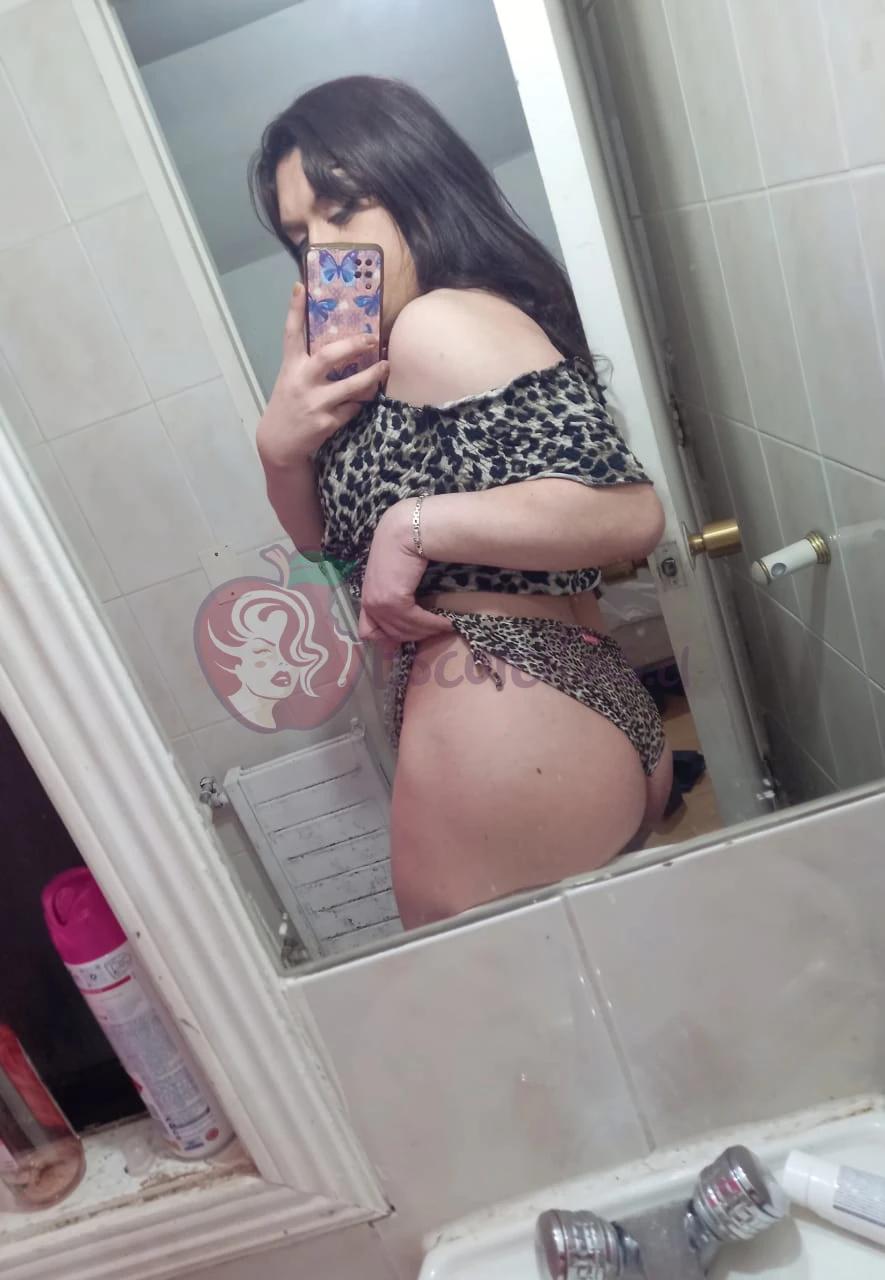 MEGAN TRANS, Escort en Quellon